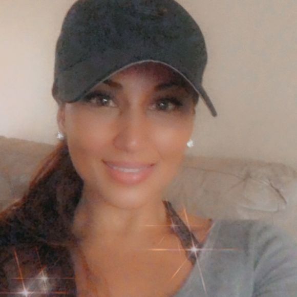 raeraenicole4
